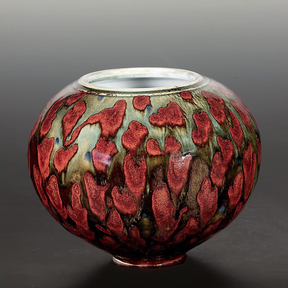 Vase  5" X 6.5"