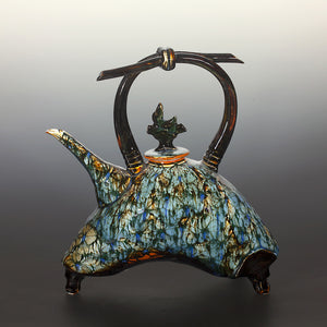 Large 3-legged teapot  12" high